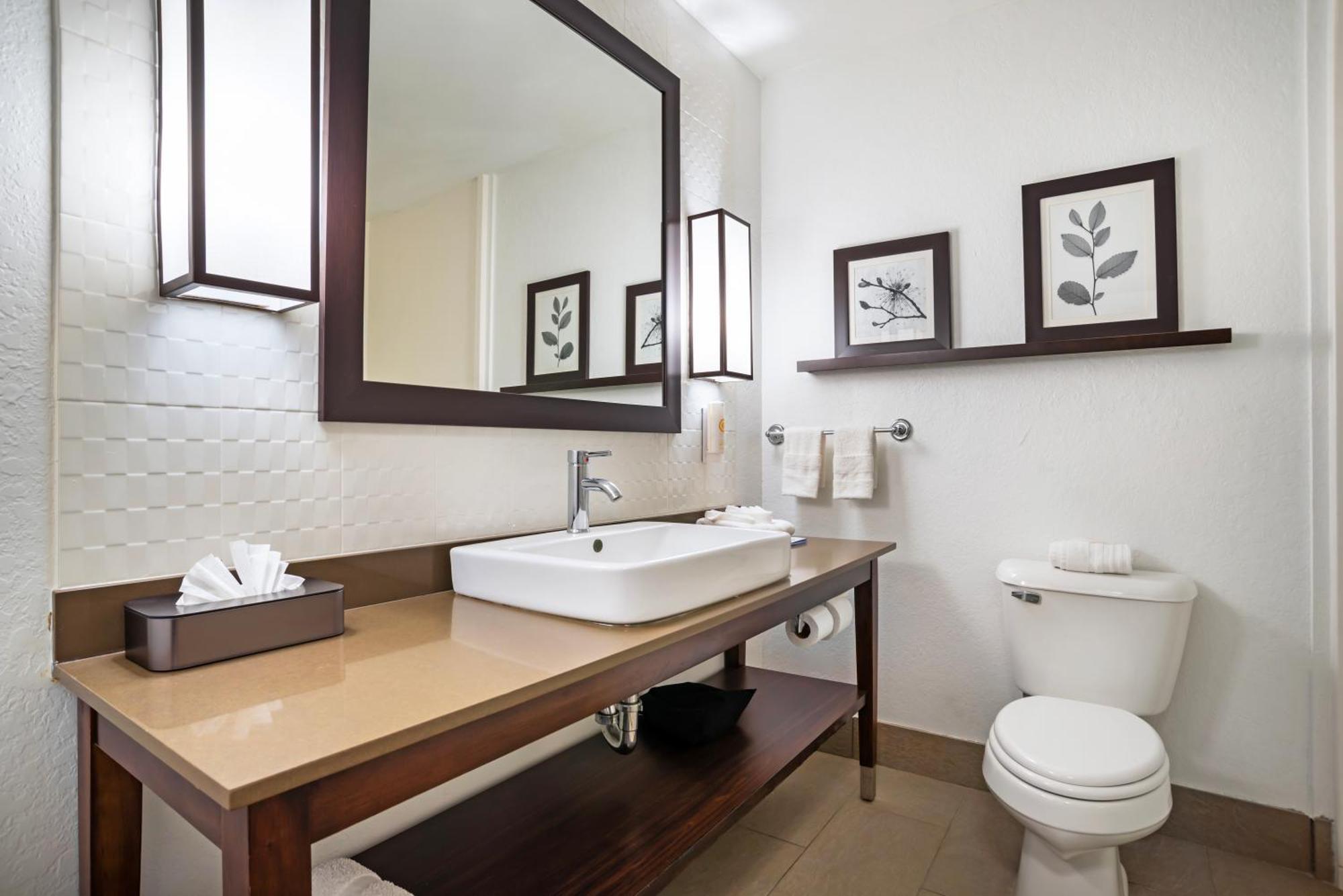 Comfort Inn & Suites Slidell Buitenkant foto